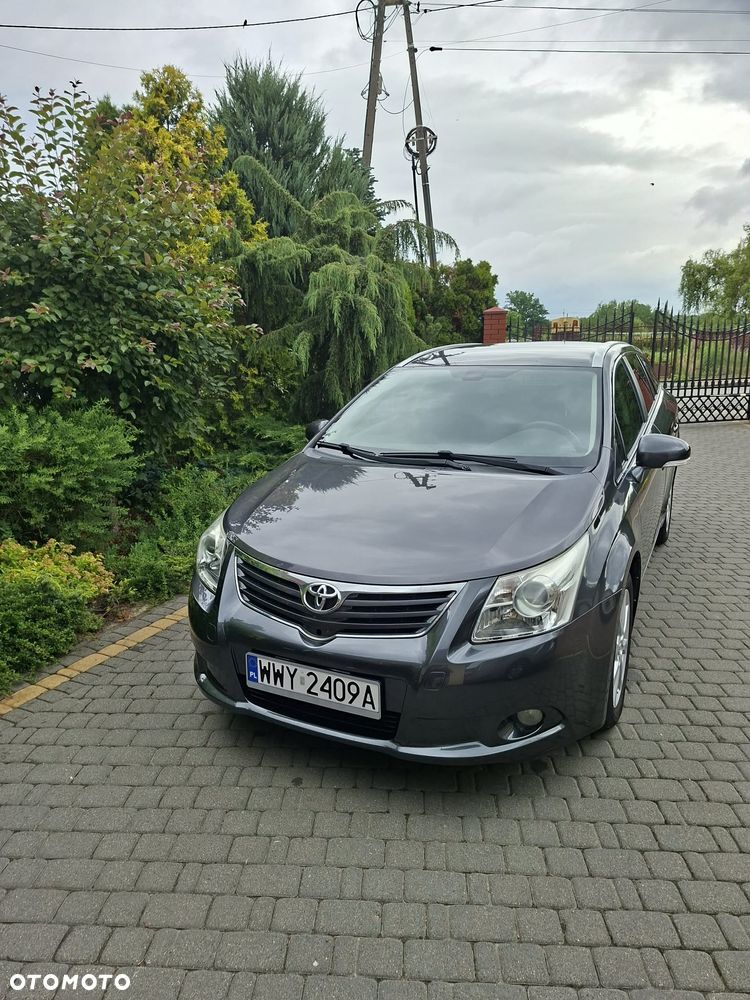 Toyota Avensis 1.8 Sol - 6