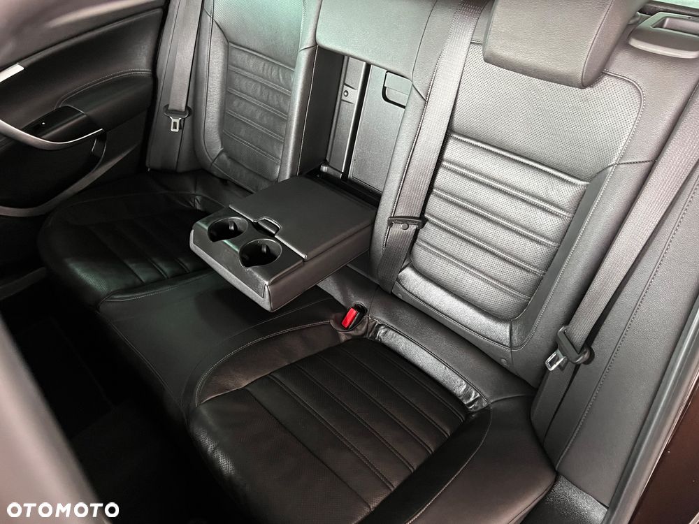 Opel Insignia - 27