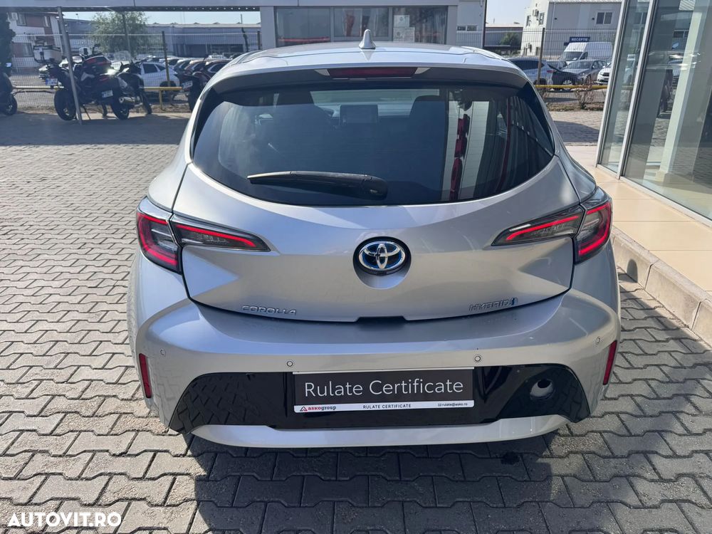 Toyota Corolla 1.8 HSD Dynamic - 6