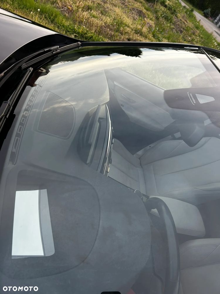 BMW Seria 3 318d Edition Luxury Line Purity - 24