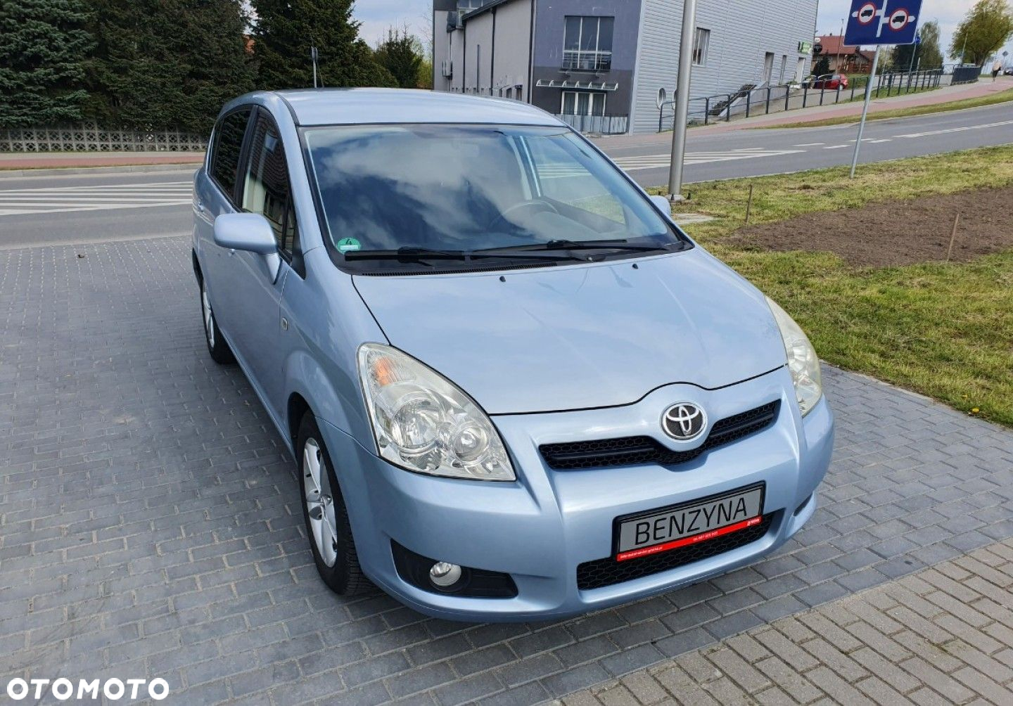 Toyota Corolla Verso - 3