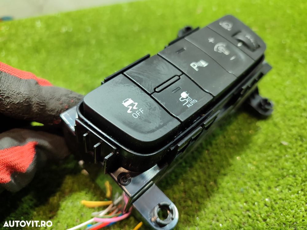 BLOC CONTROL LUMINI HYUNDAI KONA ELECTRIC 2022 COD OEM 93710-K4TE0TRY / 3Y81A6-1000 / 2021-2023 - 3