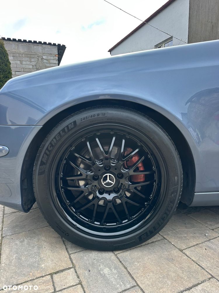 Mercedes-Benz Klasa E 240 Elegance - 17