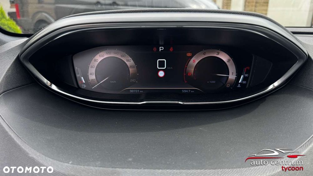 Peugeot 3008 1.5 BlueHDi GT Pack S&S EAT8 - 16