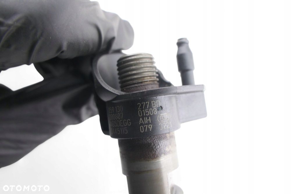 Wtryskiwacz AUDI A4 B7 A6 C6 3.0 TDI 059130277BD - 6