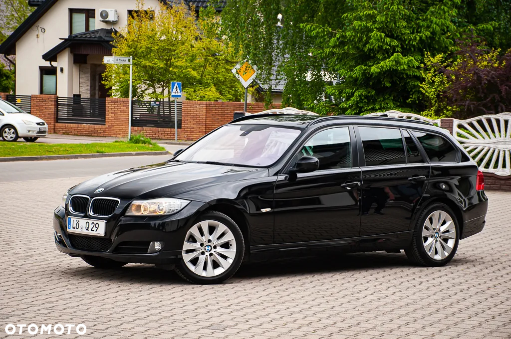 BMW Seria 3 320d xDrive DPF Touring Edition Fleet Exclusive - 22