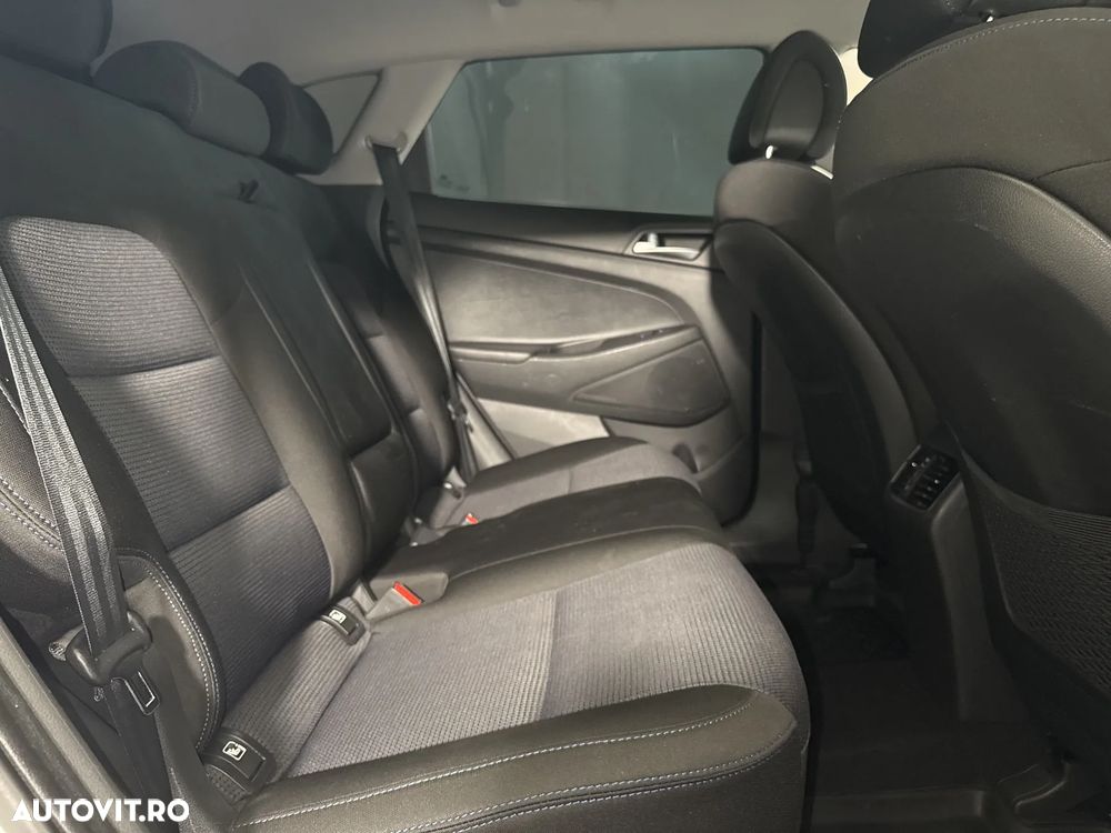 Hyundai Tucson - 13