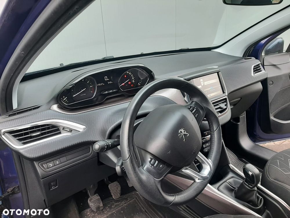 Peugeot 2008 PureTech 82 Access - 18