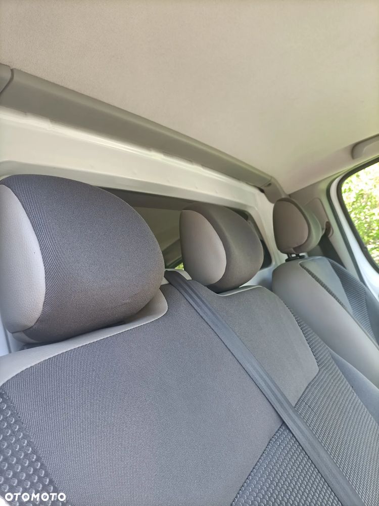 Opel Vivaro - 20