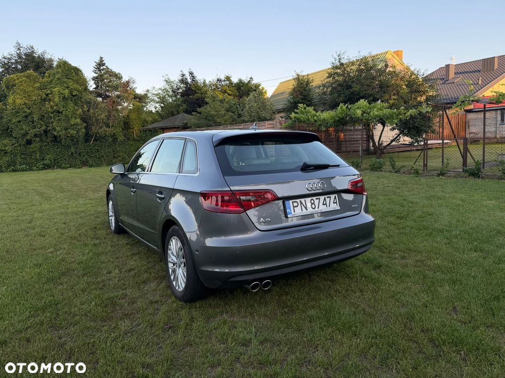 Audi A3 Sportback - 2