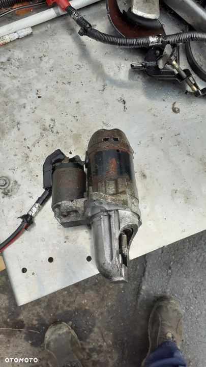 Rozrusznik subaru 2.5 EJ 251