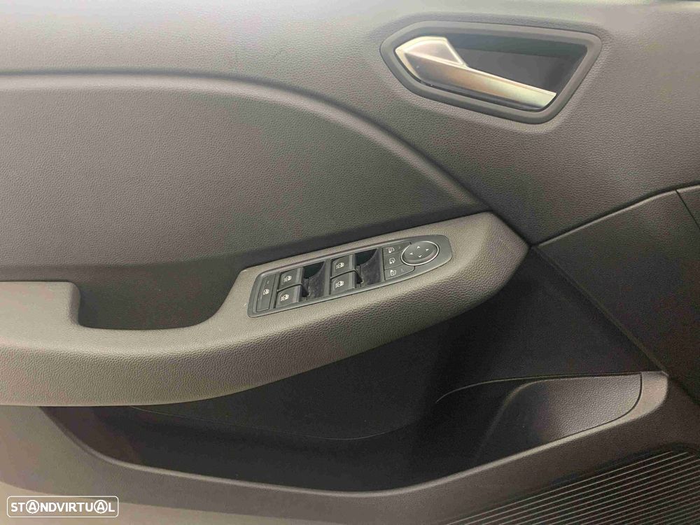 Renault Clio 1.0 TCe Evolution - 10