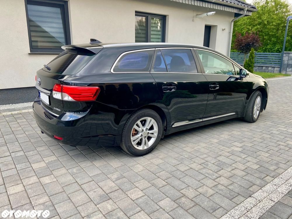 Toyota Avensis 1.8 Multidrive S Sol - 11