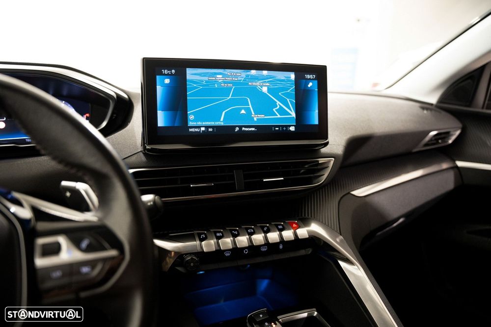 Peugeot 5008 1.2 PureTech Allure EAT8 - 5