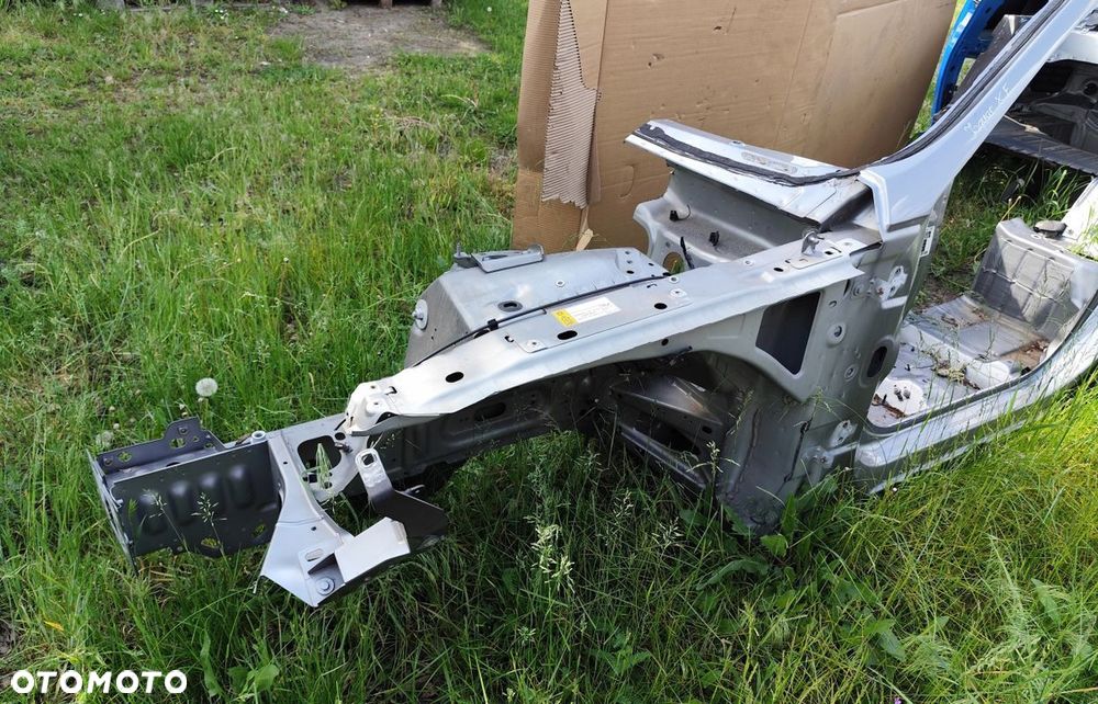 JAGUAR XF x250 ĆWIARTKA PRZOD LEWA PODŁUZNICA EUROPA - 2