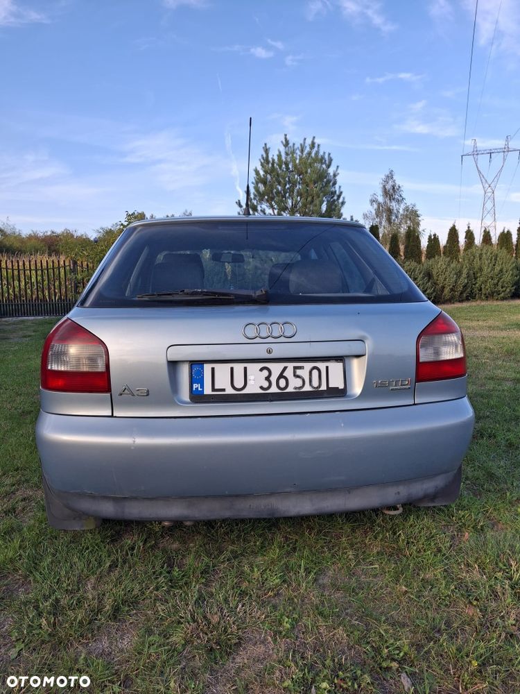 Audi A3 Sportback - 3