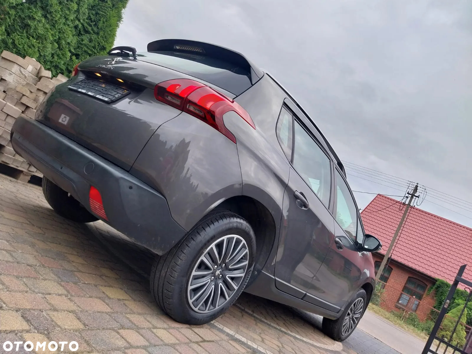 Peugeot 2008 - 34
