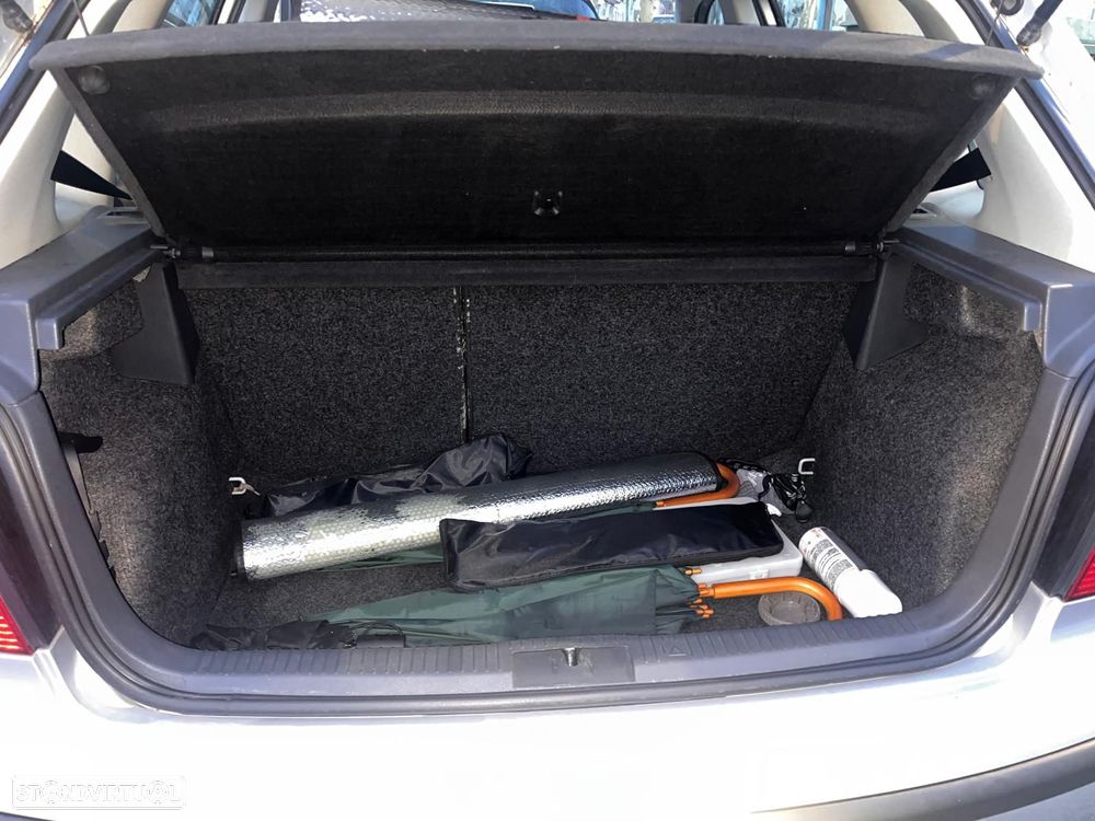 VW Polo 1.2 Confortline - 5