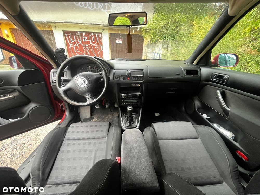 Volkswagen Bora 1.6 Basis - 5