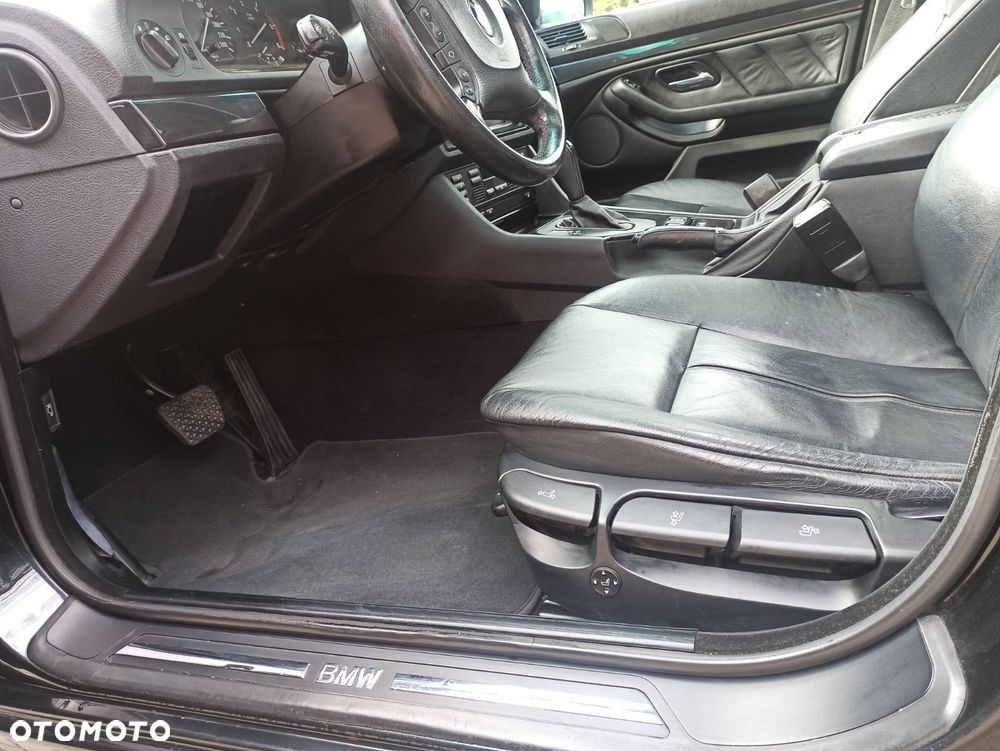 BMW Seria 5 - 15