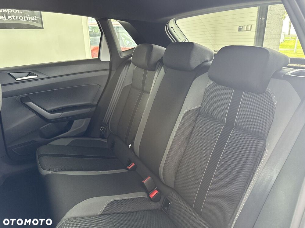 Volkswagen Polo - 17