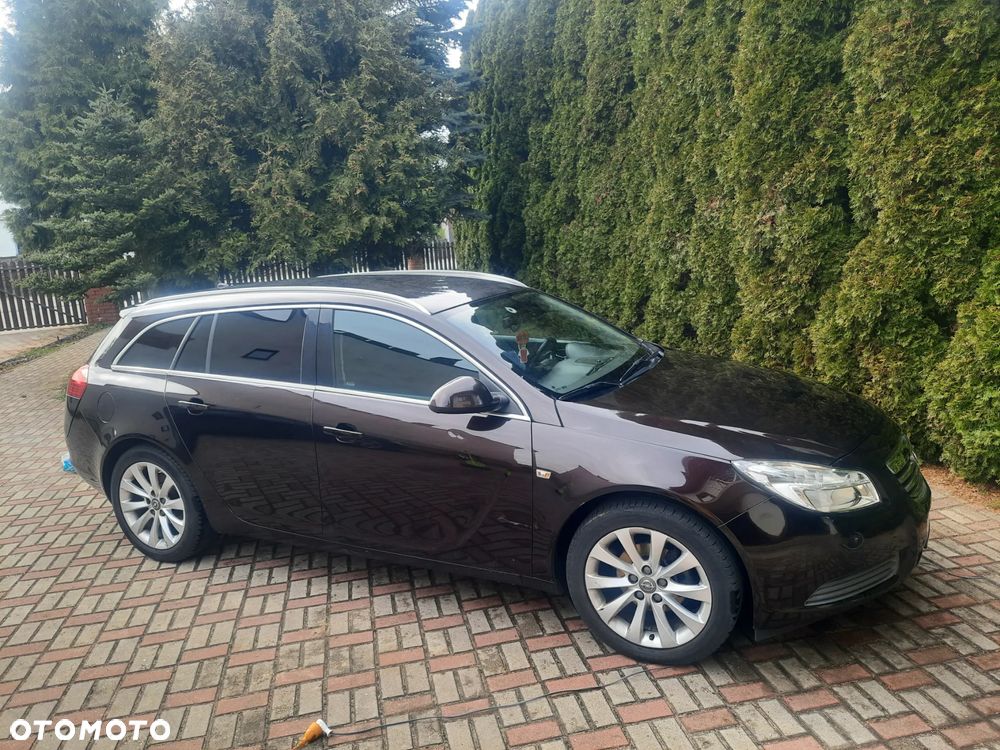 Opel Insignia - 1
