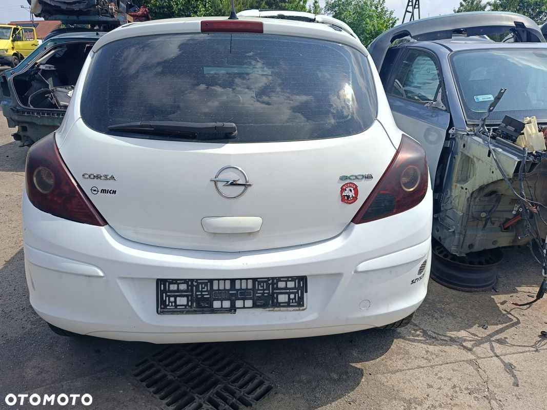 OPEL CORSA D 3D ZDERZAK TYŁ Z474 - 1
