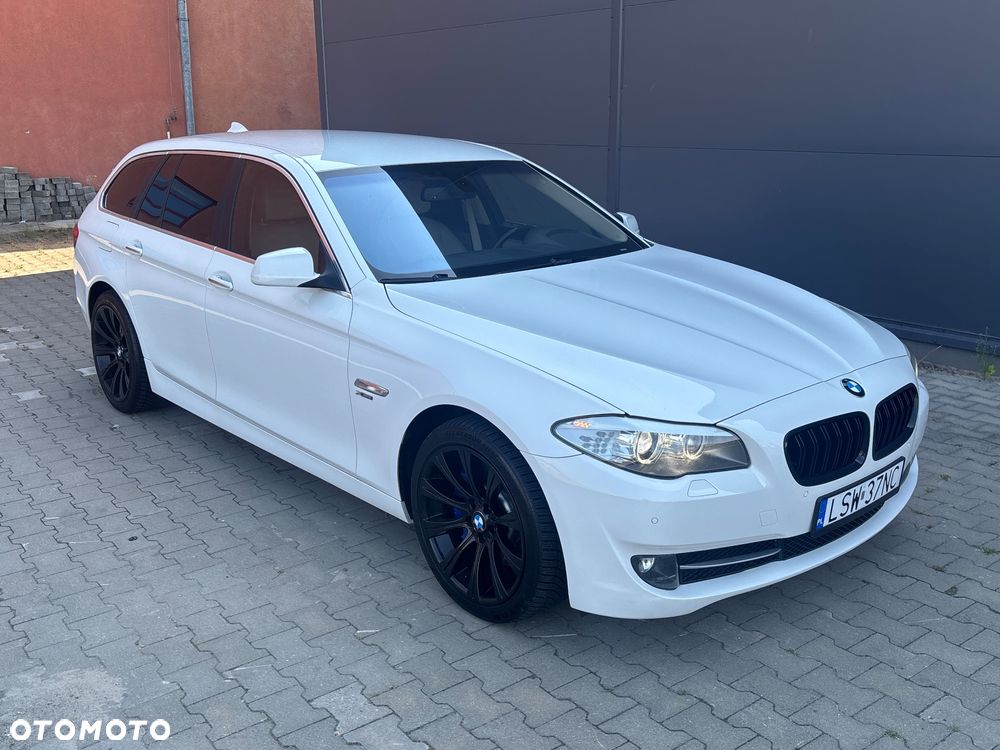 BMW Seria 5 530d xDrive - 5