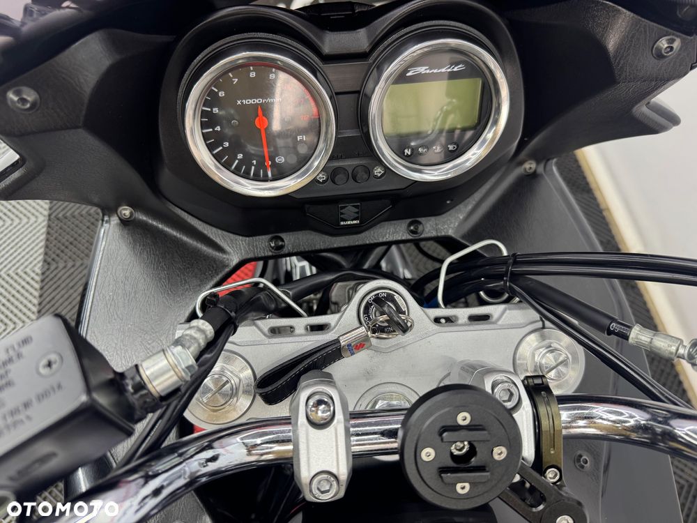 Suzuki Bandit - 27