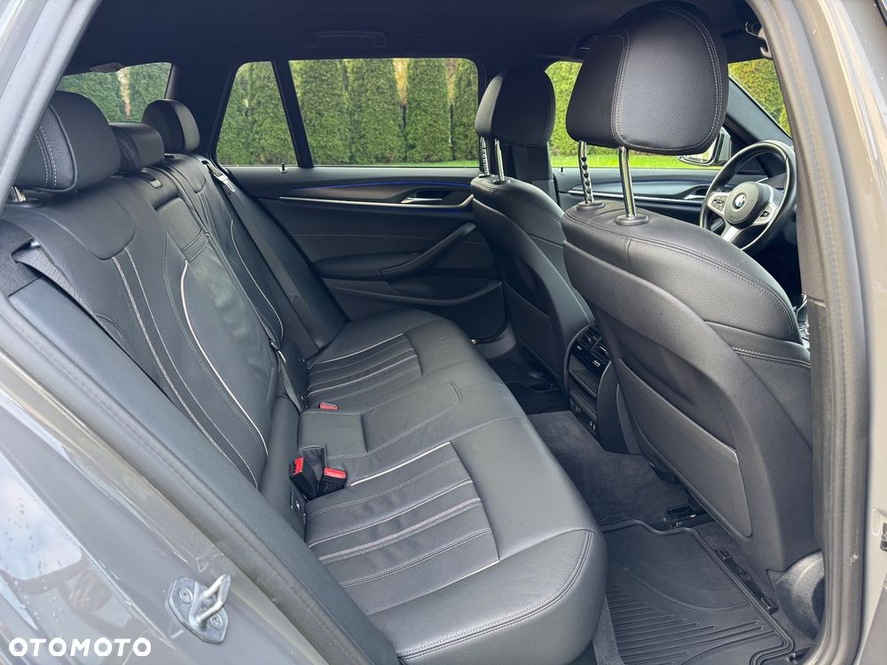 BMW Seria 5 530d xDrive mHEV M Sport sport - 15