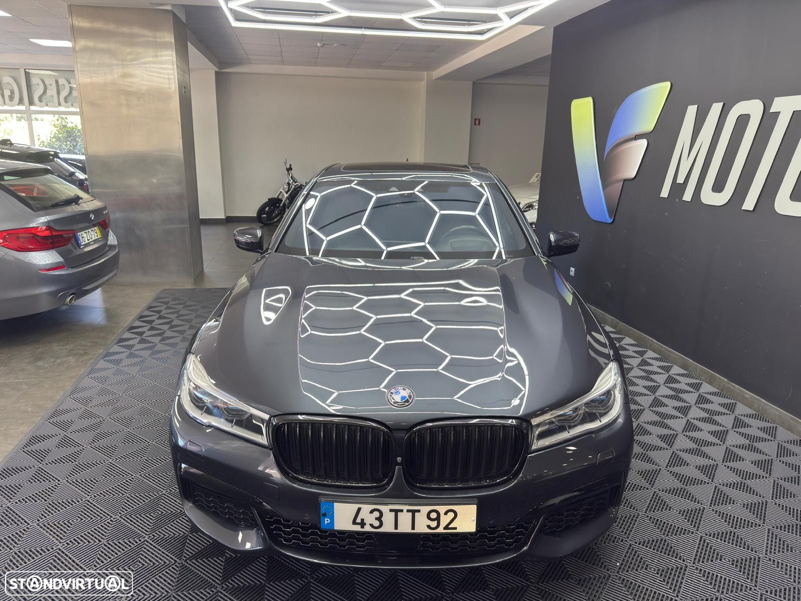BMW 740 d xDrive Pack M - 5