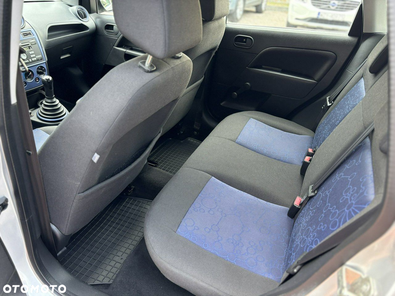 Ford Fiesta - 21