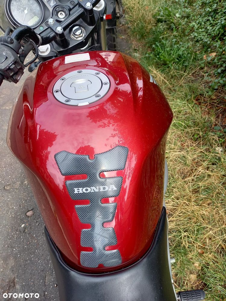 Honda CBF - 10