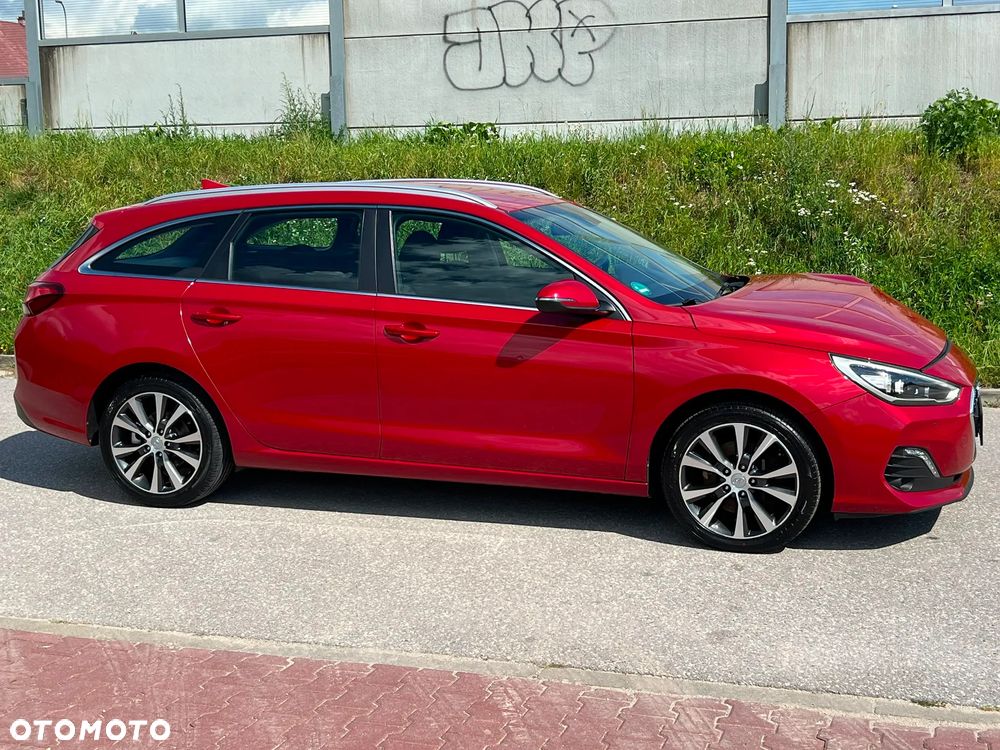 Hyundai i30 1.4 T-GDI DCT Premium - 2