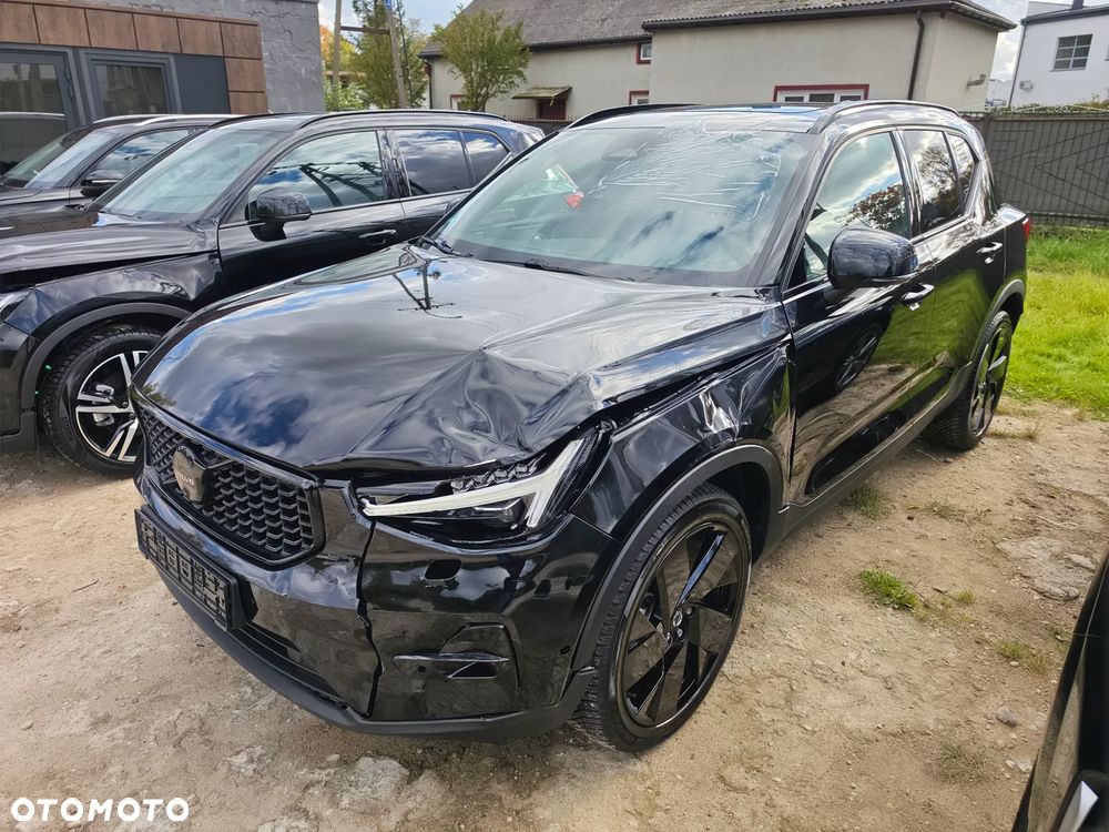 Volvo XC 40 B4 B DKG Ultra Black Edition - 9