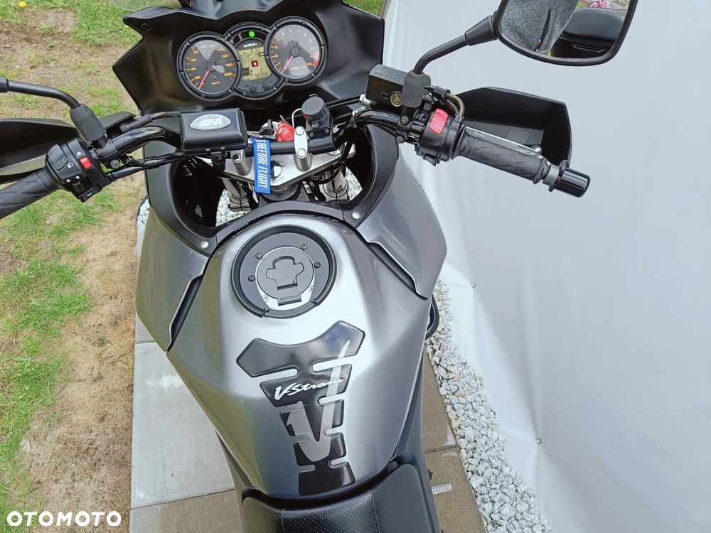 Suzuki DL - 19