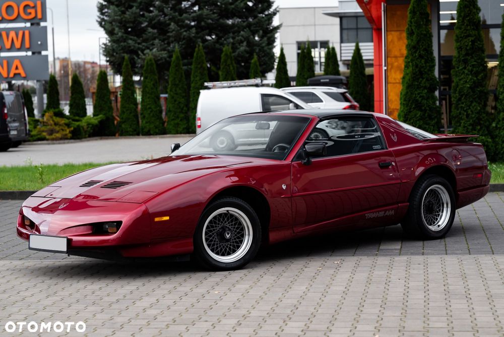 Pontiac Firebird - 8