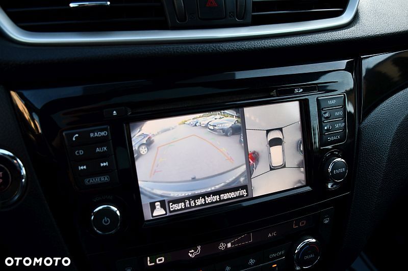 Nissan Qashqai 1.6 dCi Xtronic TEKNA+ - 39