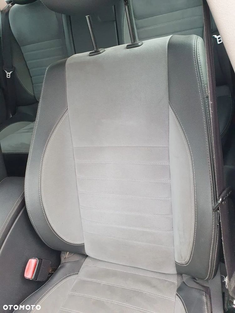 RENAULT LAGUNA III LIFT KOMBI GT FOTELE + BOCZKI - 5