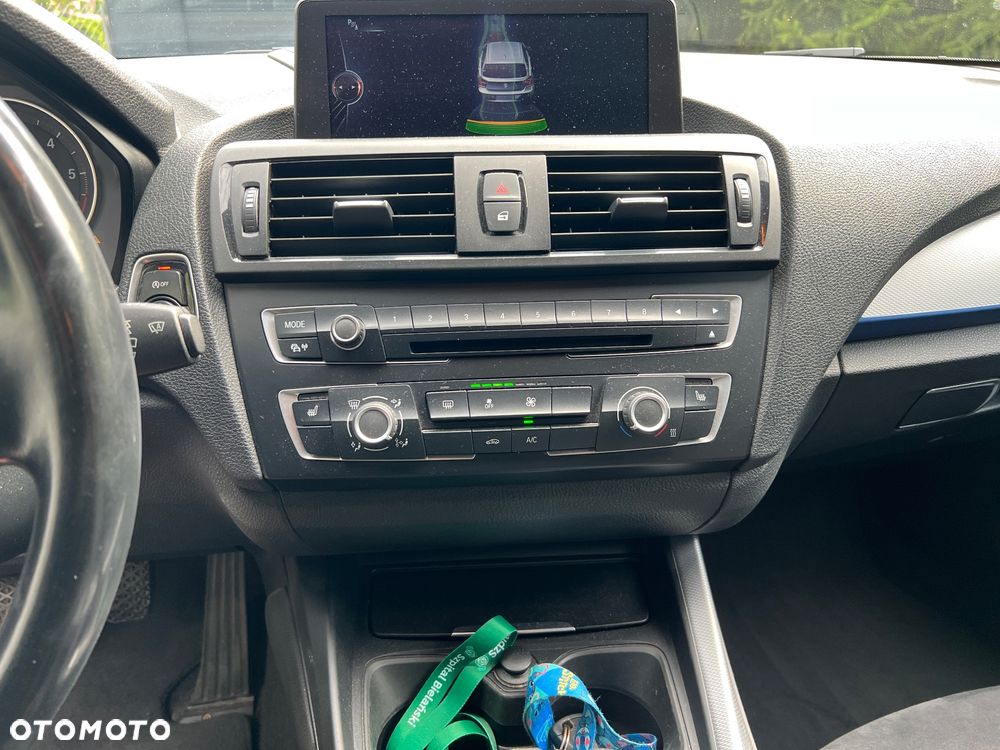 BMW Seria 1 120d xDrive BluePerformance Sport Line - 17