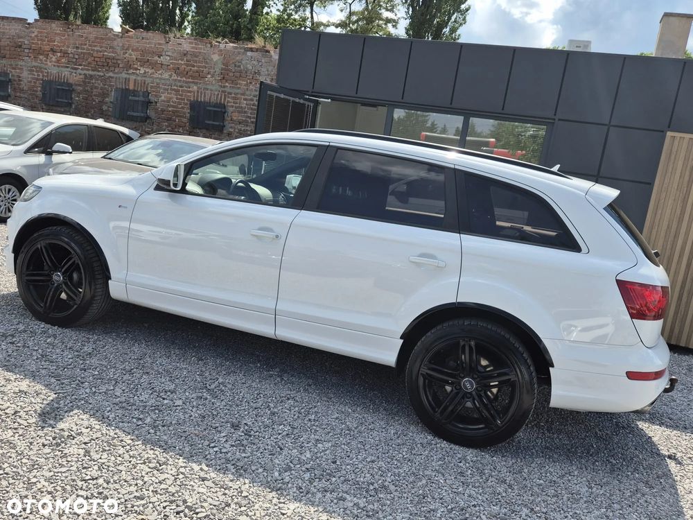 Audi Q7 - 7