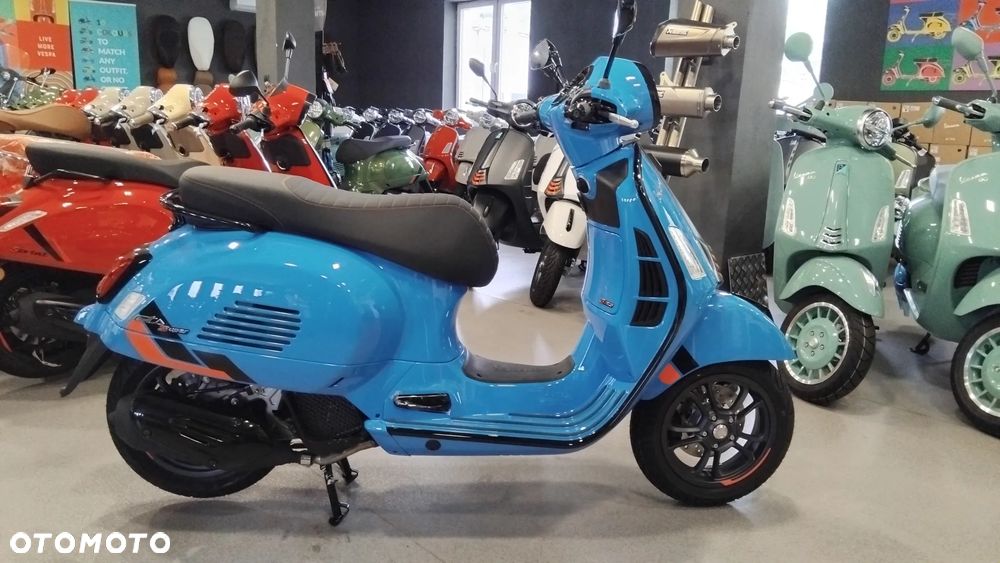 Vespa GTS - 2