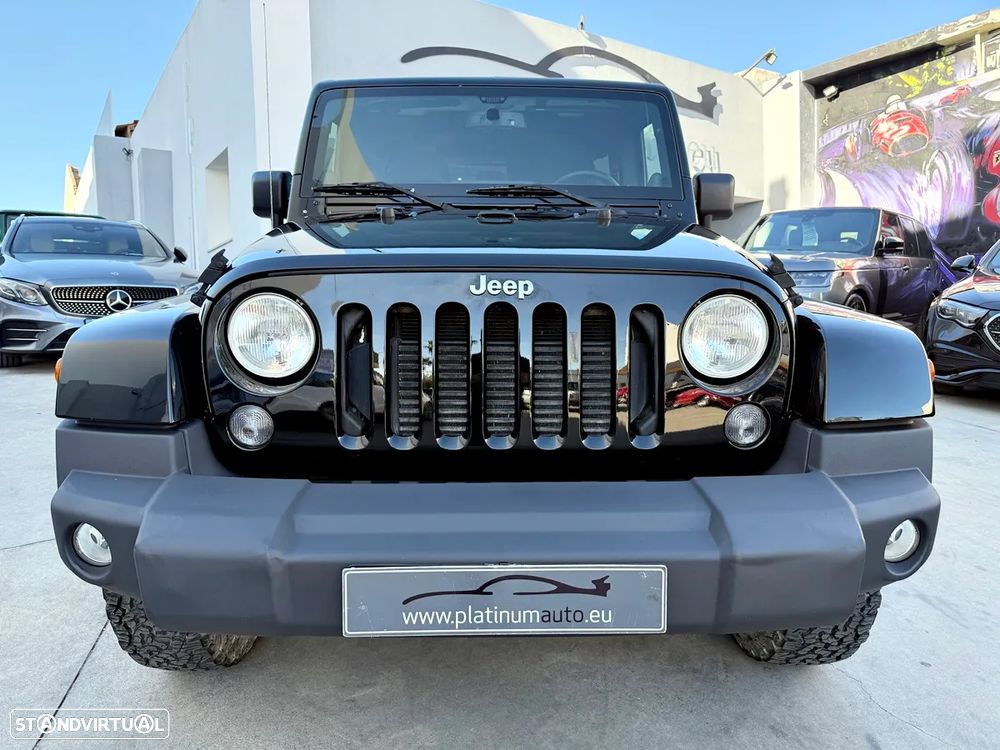 Jeep Wrangler Unlimited 2.8 CRD ATX Sahara Adventure Edition - 8