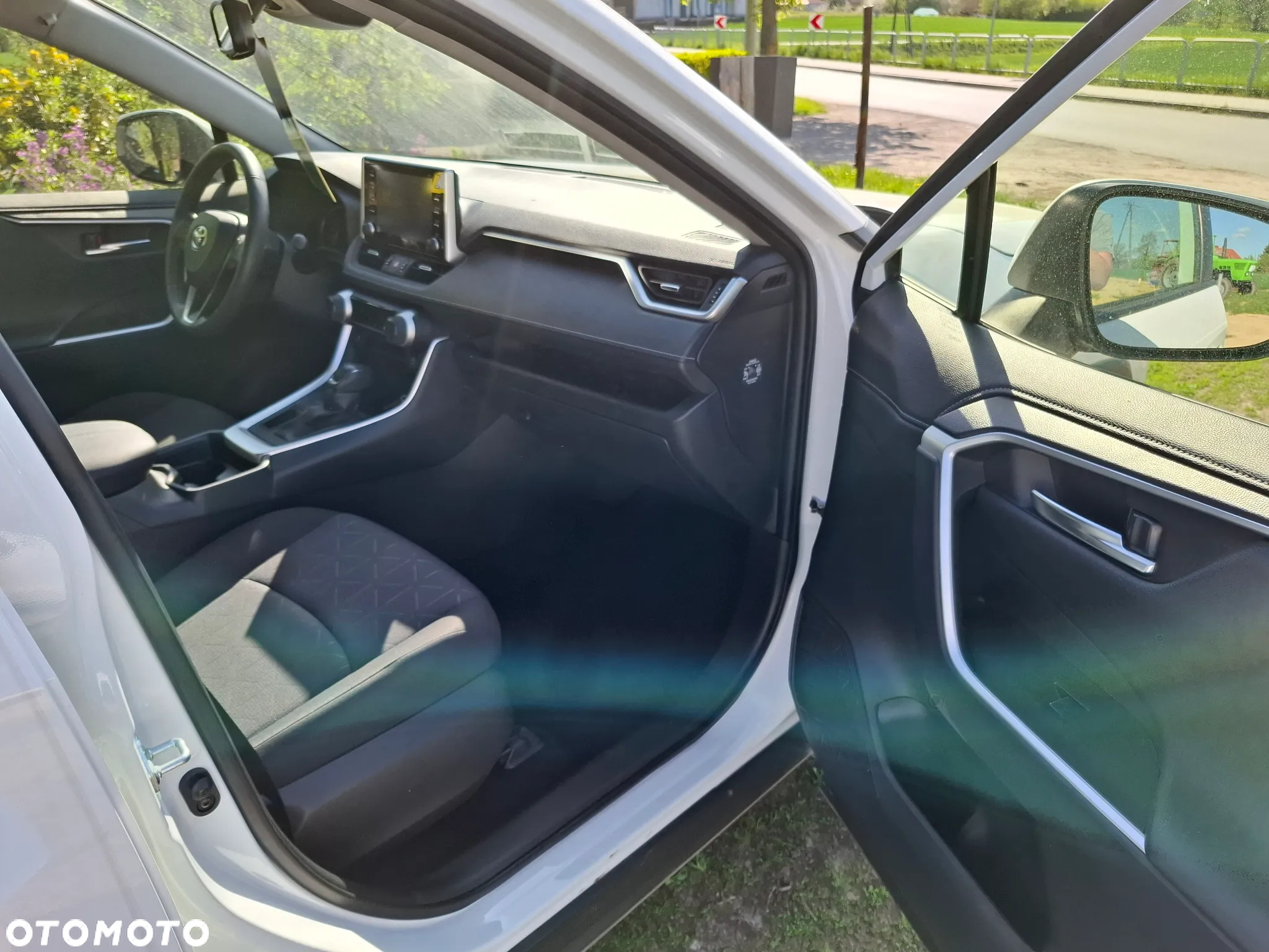 Toyota RAV4 - 19