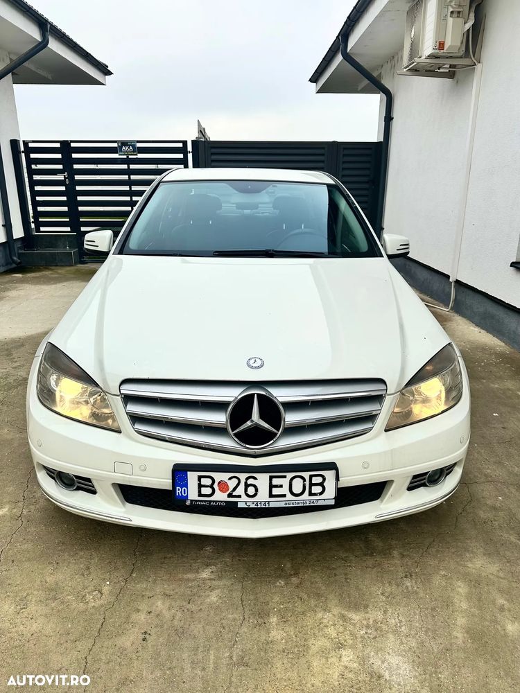 Mercedes-Benz C 180 CGI Automatik BlueEFFICIENCY Avantgarde - 1