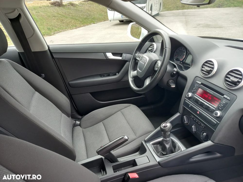 Audi A3 1.6 ack Ambiente - 6