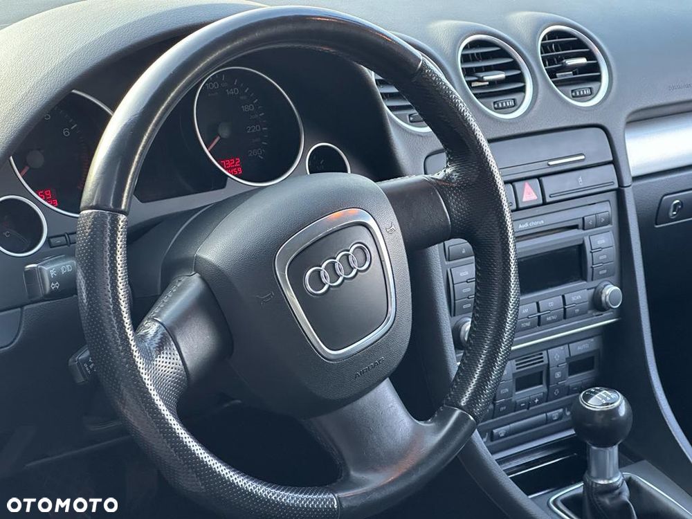 Audi A4 Cabrio 1.8 T - 10