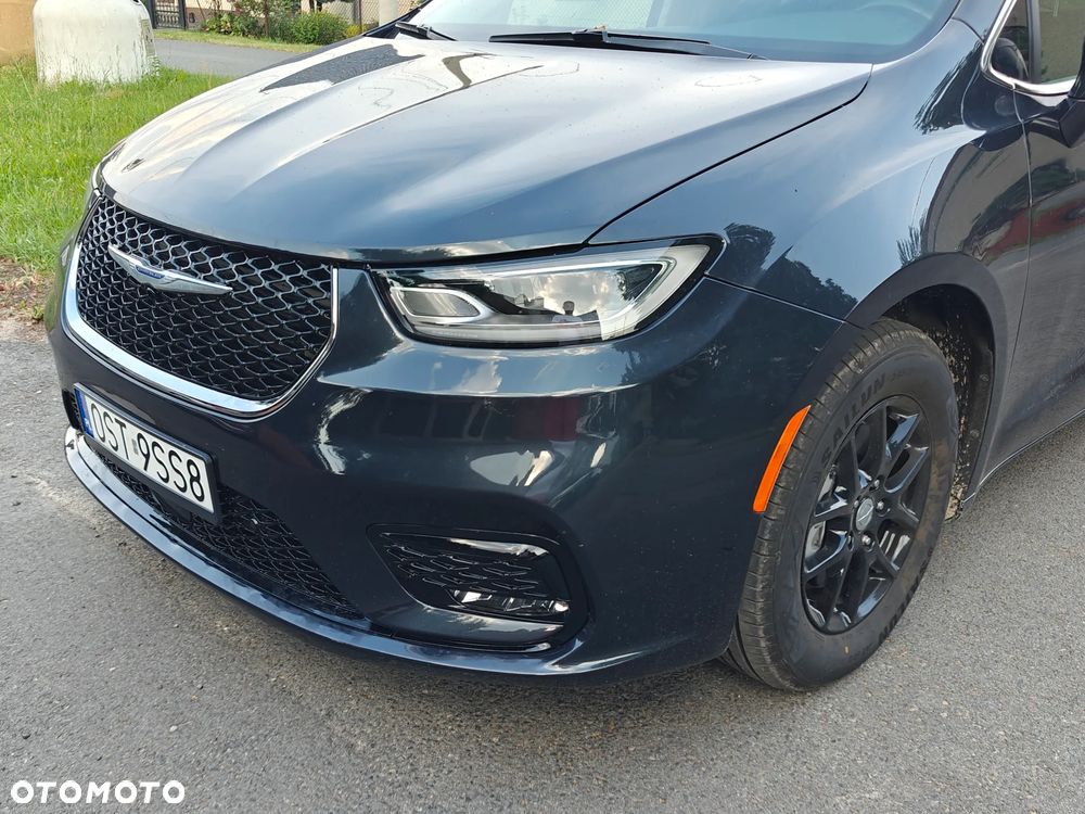 Chrysler Pacifica - 7