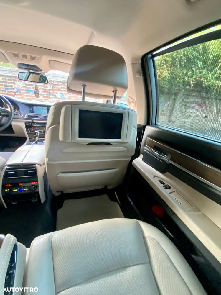 BMW Seria 7 730Ld - 15