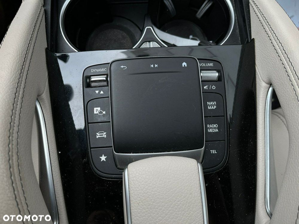 Mercedes-Benz GLE 350 de 4-Matic Advanced - 24